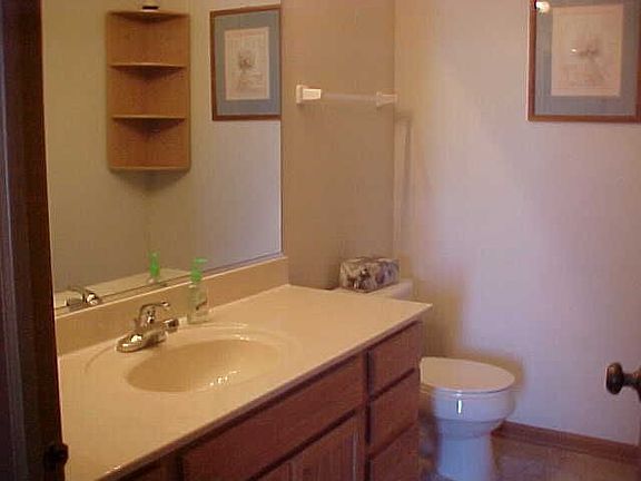 5th image of 2244 Margaret Dr