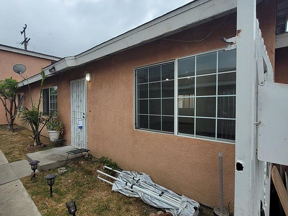 5th image of 3060 Southern Ave