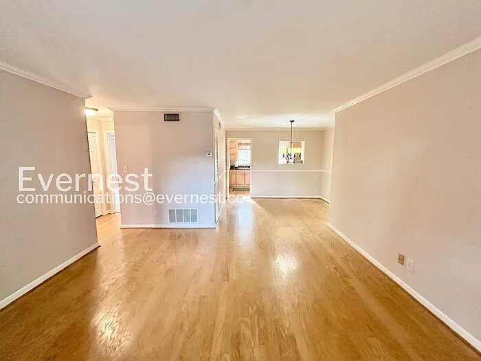 4282 Roswell Rd NE #G2 — Photo 4