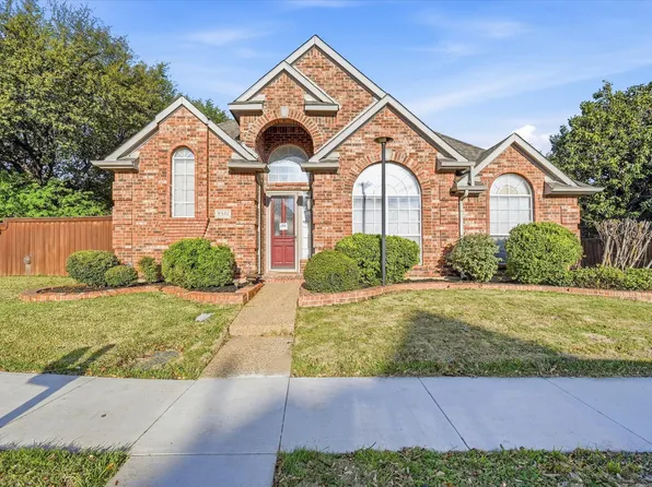 8501 Mustang Dr, Irving, TX 75063