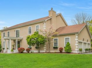 16 Lenape Trail, Montclair Twp., NJ 07043