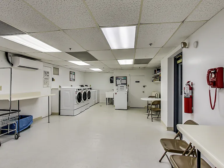 400 W Deming Pl #7K — Photo 42