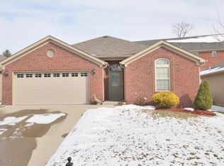 2607 Pinehurst Ct, New Albany, IN 47150