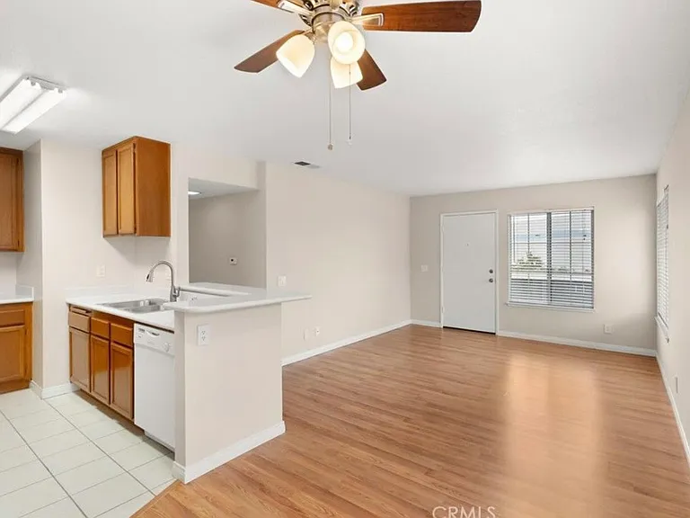 18312 Parkview Ln #202 — Photo 9
