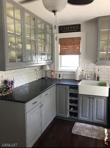 2nd image of 5 Lum Ave