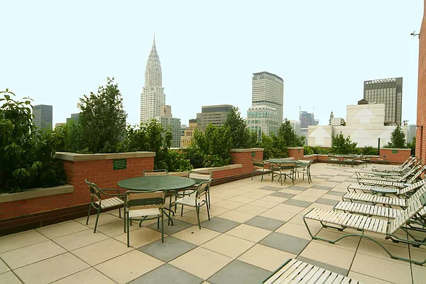 Rented by Halstead Real Estate | media 71