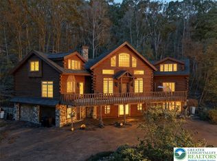 493 Lake Dr, Nesquehoning, PA 18240