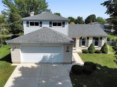 6900 Waterfall Pl, Downers Grove, IL, 60516