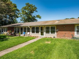 38 Trent Ct UNIT C, Ridge, NY 11961