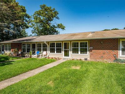 38 Trent #C, Ridge, NY, 11961