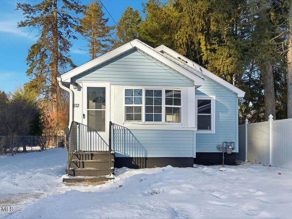 1st image of 1332 Floral Avenue