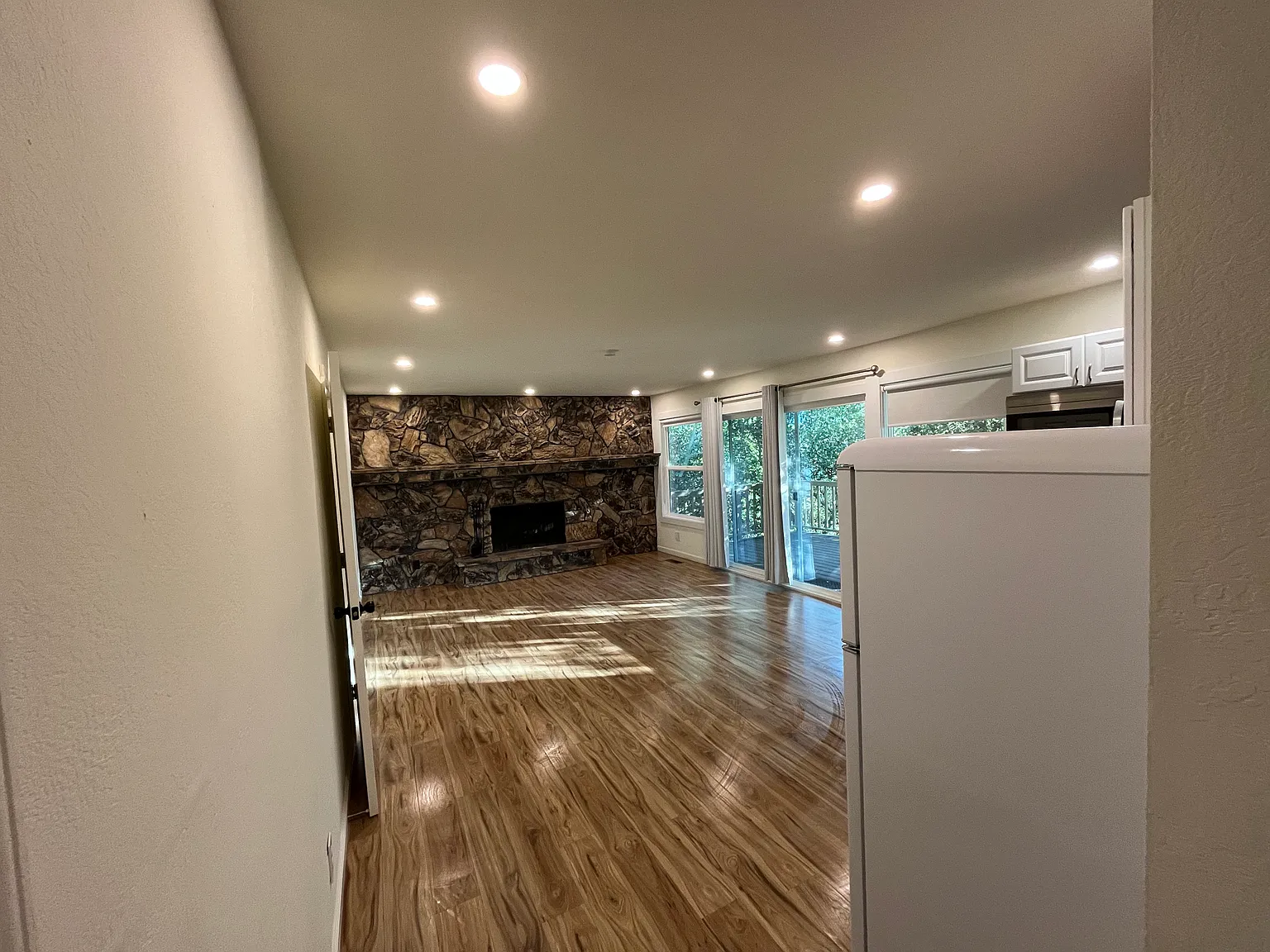 Arlington Cir, Novato — Photo 2