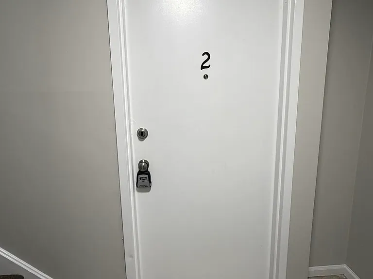 3216 Springfield Dr #2 — Photo 14