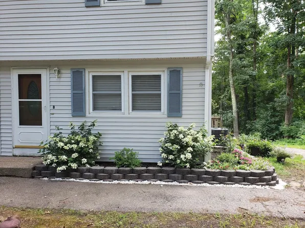 120 B Barretts Hill Road, Hudson, NH 03051