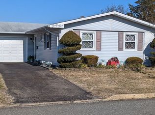 45 Collins Ct, Brick, NJ 08724