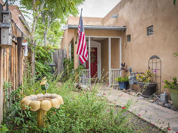 2nd image of 2215 New York Ave SW