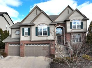50610 Hawthorne Ct, Northville, MI