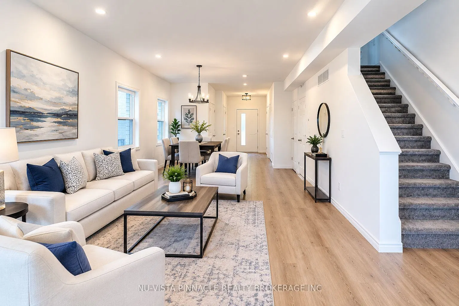 4 bed, $2,600 — Photo 4