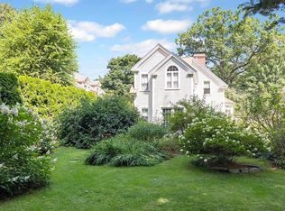 855 Barretts Mill Rd, Concord, MA 01742