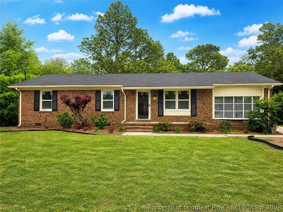 1st image of 3235 Glenmore Dr