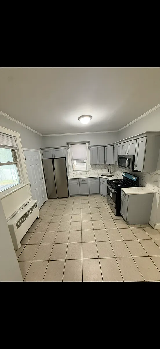 Building Photo - 710 Kennedy Blvd #1