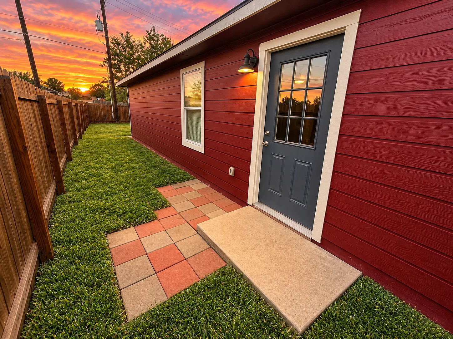 3 bed, 1200 sqft, $1,650 — Photo 2