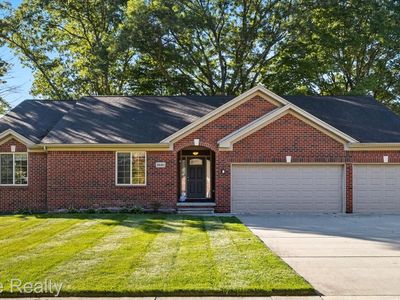 3681 S Athanasia Way, Fort Gratiot, MI, 48059
