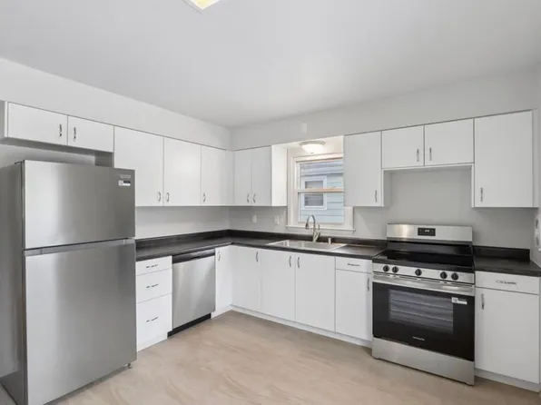 2559 S 63rd St #2561, Milwaukee, WI 53219