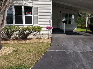 1106 Wisteria Dr, Wildwood, FL 34785