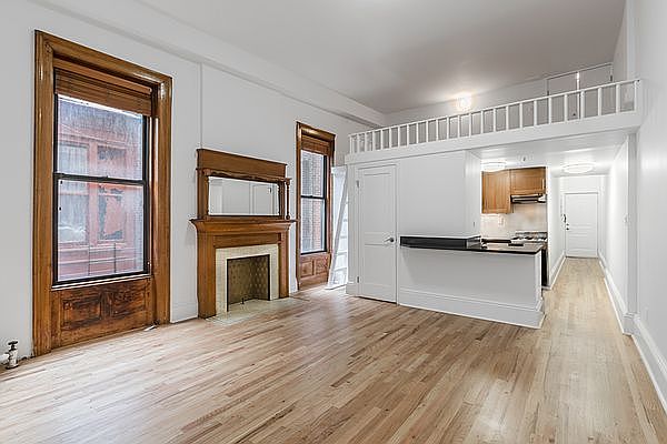1st image of 14 W 69th St APT 7