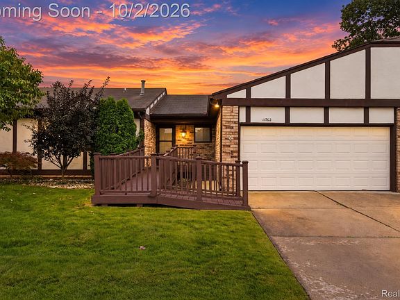2nd image of 11762 Dorothy Ln