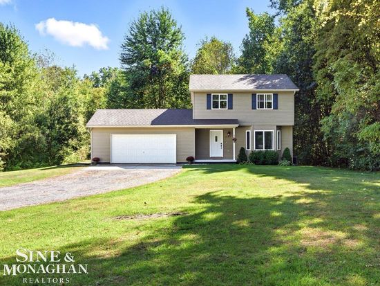6535 Genaw Rd, Algonac, MI 48001