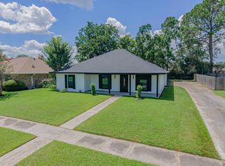 2324 Bernwood Dr, Baton Rouge, LA 70816