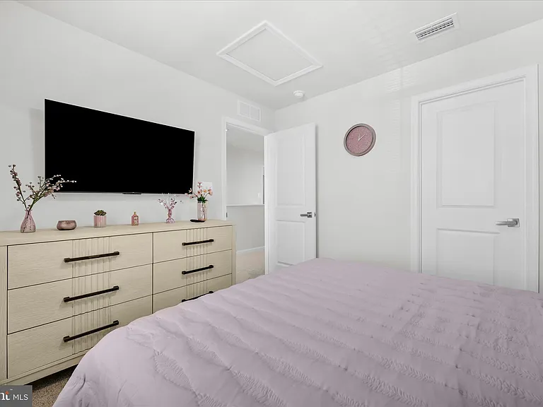 310 Creekside Dr — Photo 25