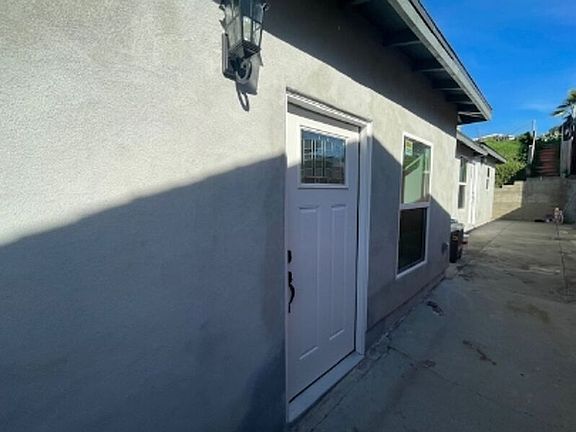 2nd image of 2145 Calle Serena Unit B