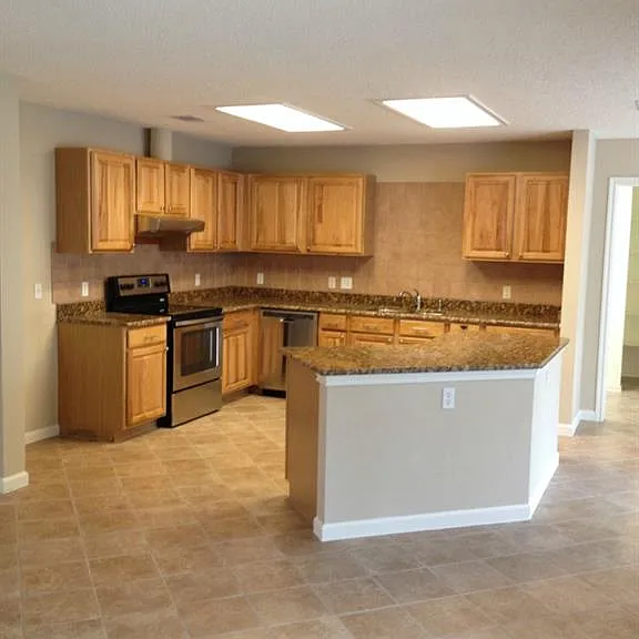 1803 Marysol Trl — Photo 3