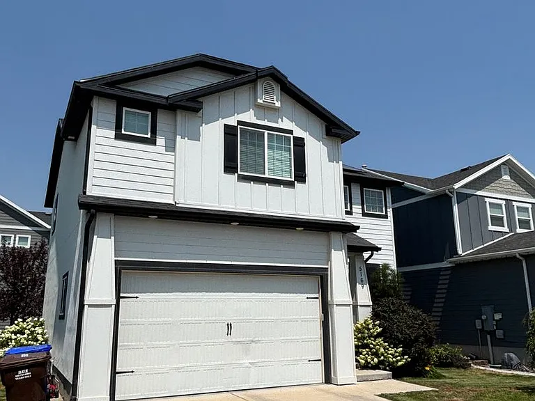 5169 E Moonlight Ln — Photo 2