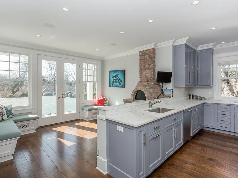 Cobb Rd W — Photo 19