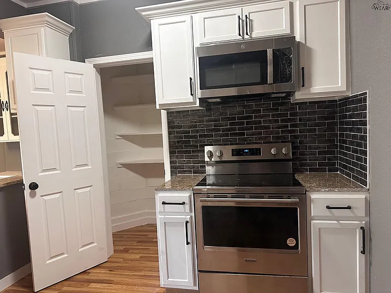 1502 Fillmore St — Photo 10