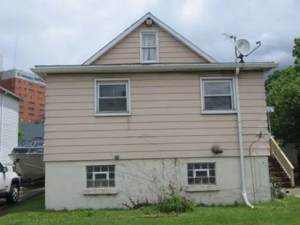 75 S Hamilton Ave, Greensburg, PA 15601