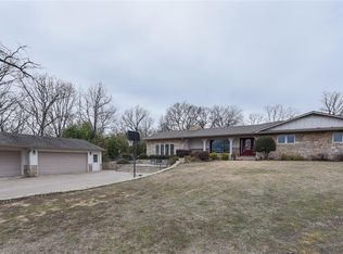 904 Stephanie St, Muldrow, OK 74948