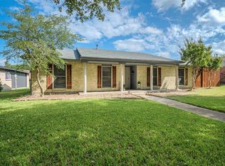 5005 Middleton Cir, The Colony, TX 75056
