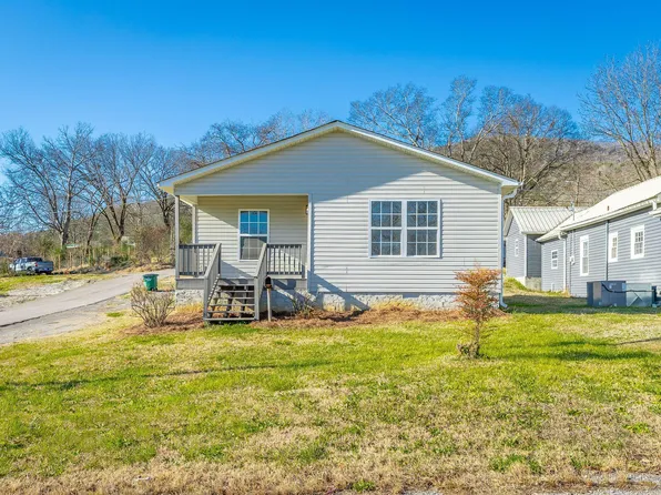 1318 S Cedar Ave, South Pittsburg, TN 37380
