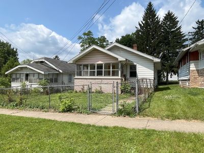 86 E Ave S, Battle Creek, MI, 49017