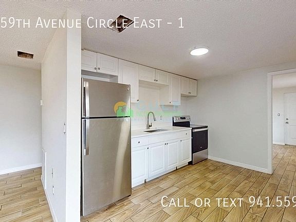 4th image of 1109 59th Avenue Cir E #1