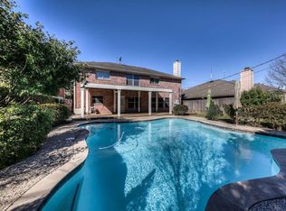 5425 Newcastle St, Bellaire, TX 77401