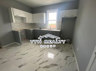 580 15th Ave #1, Newark, NJ 07103