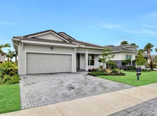 10033 Driftwood Way, Palm Beach Gardens, FL 33412