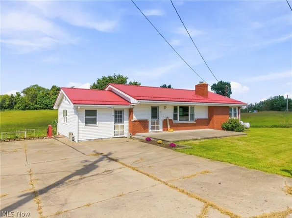 73797 Freeport Rd, Freeport, OH 43973