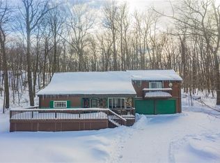 320 Pocono Dr, Boswell, PA 15531